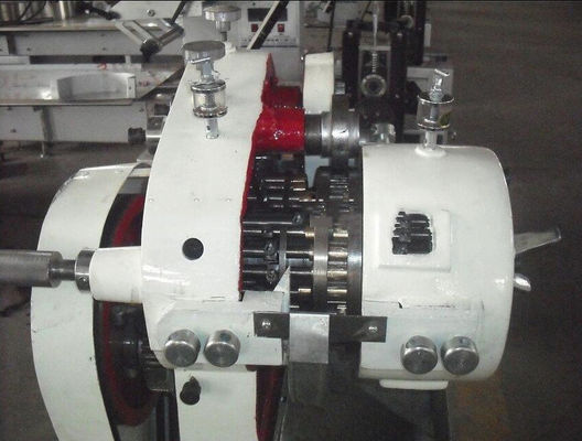 Máy tạo hình kẹo cứng tự động nhà cung cấp